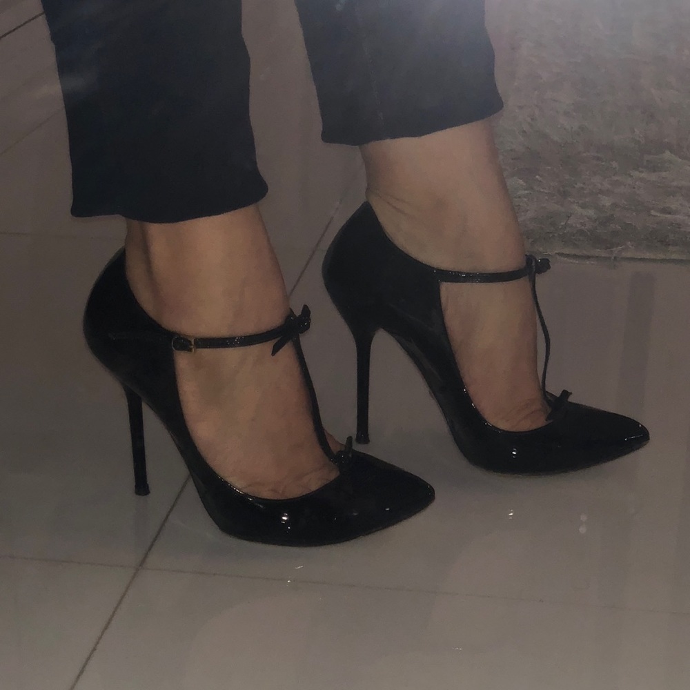 Authentic Gucci Pumps